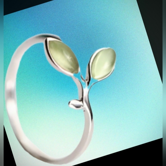 Frosted Green Opal Leaf Ring  2 Available - Picture 5 of 15